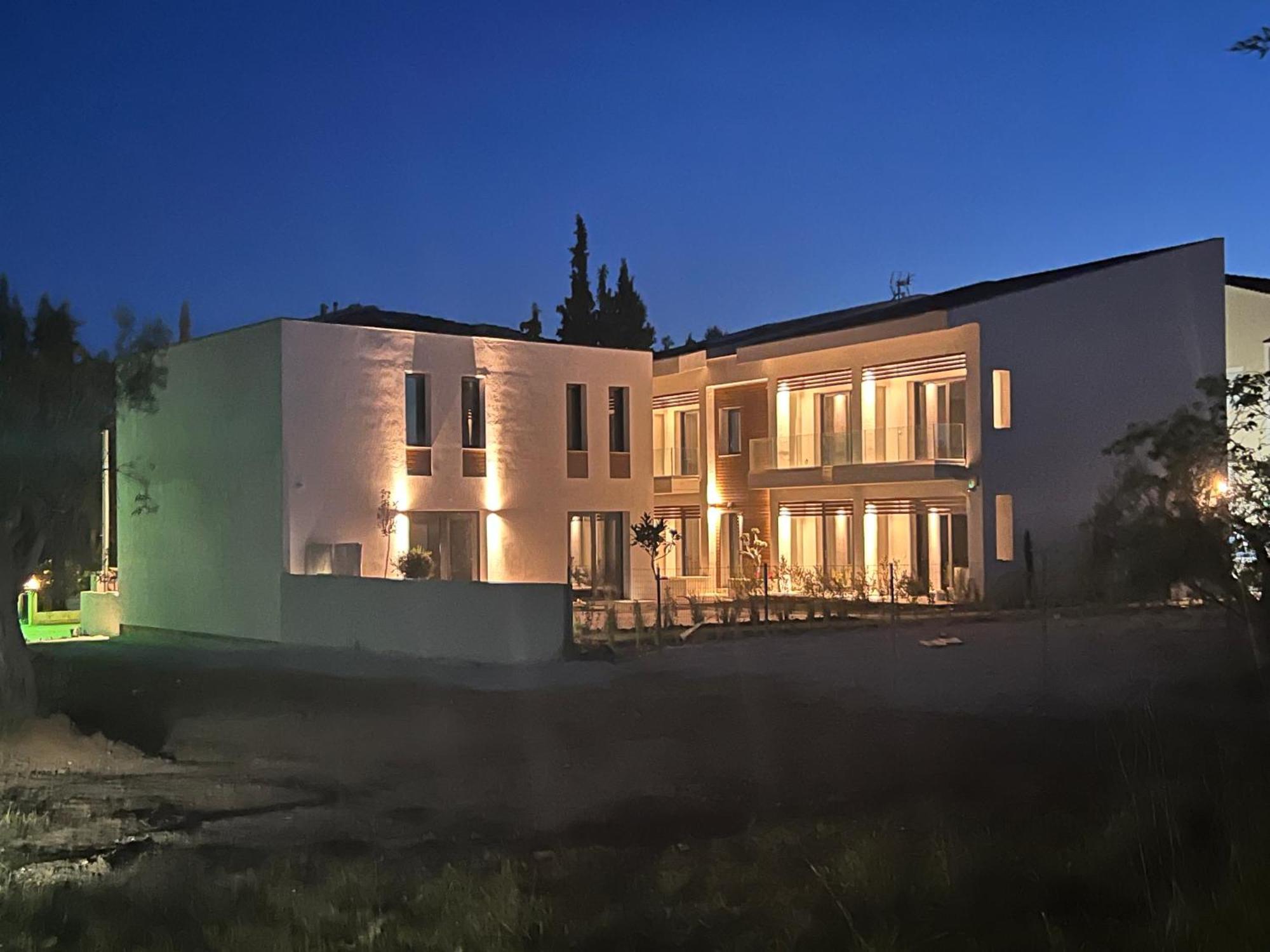 Falena Luxury Rooms Kalyves Polygyrou Eksteriør bilde
