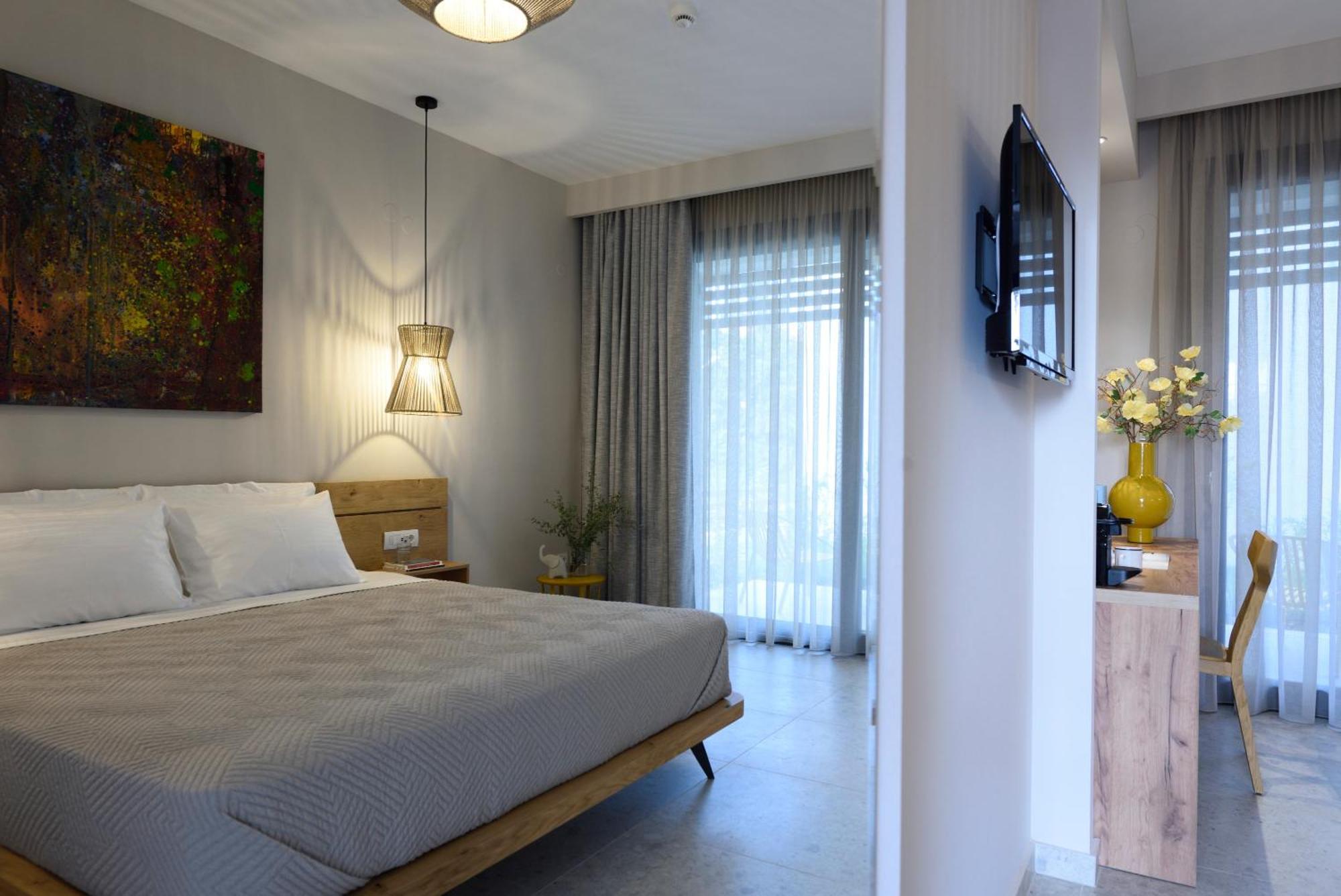 Falena Luxury Rooms Kalyves Polygyrou Eksteriør bilde