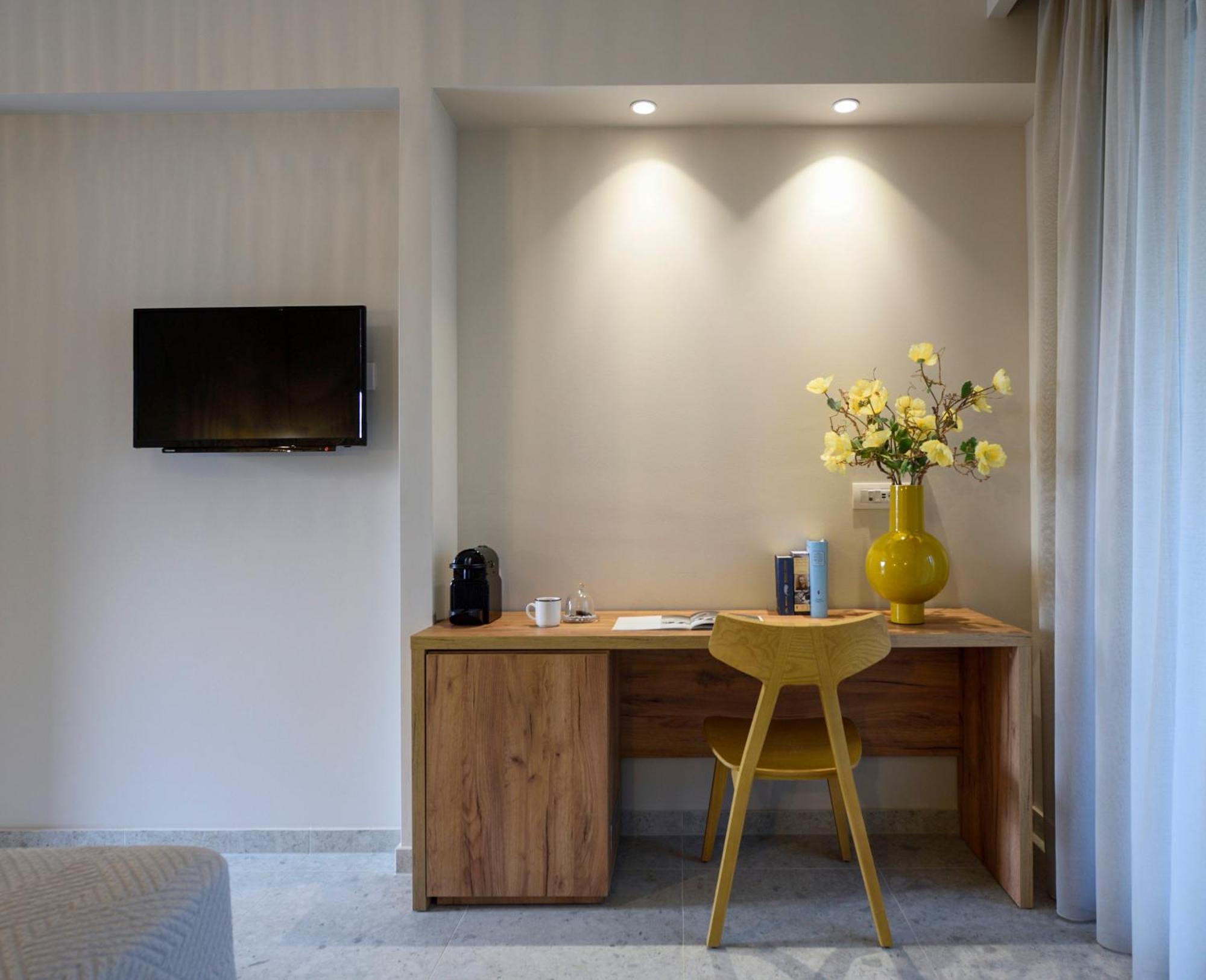 Falena Luxury Rooms Kalyves Polygyrou Eksteriør bilde